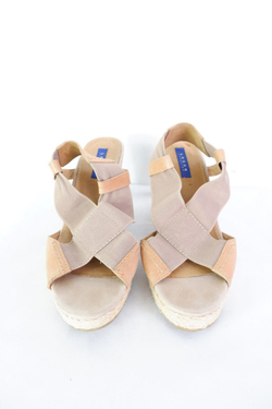 Босоножки Logan лаконичные 39 размер