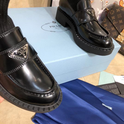 Ботинки Prada