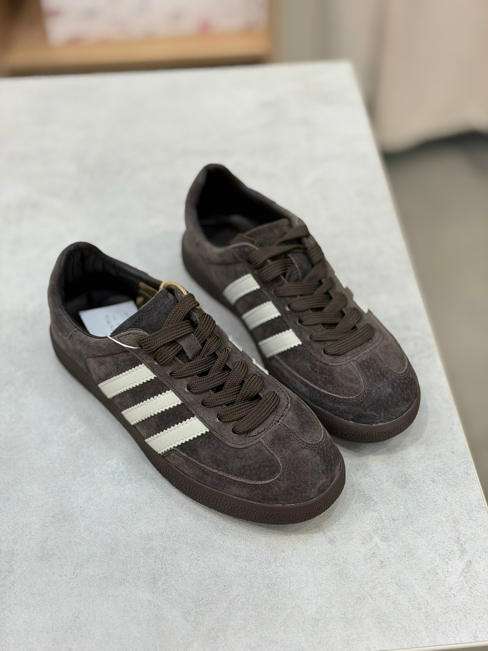 Кеды из натуральной замши