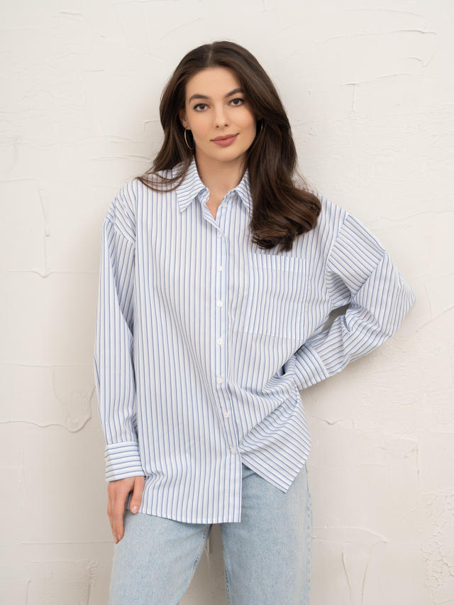Рубашка оверсайз белая в голубую полоску