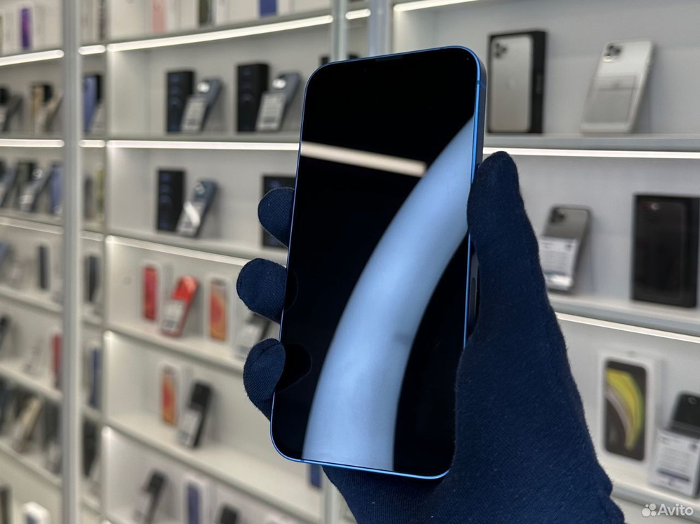 iPhone 13, 256 ГБ б/у