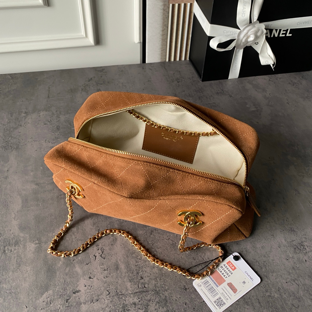 Chanel Bag 32 cm