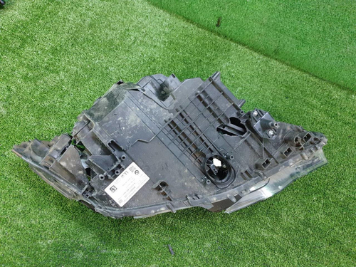 Битая Фара левая BMW 5er G30 (2017-2020) LED