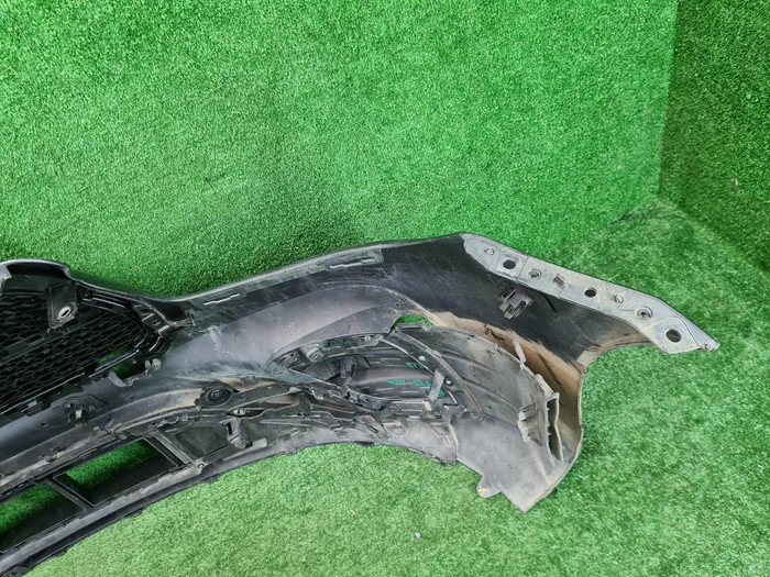 Бампер передний Mercedes E W213 20-23 AMG В сборе