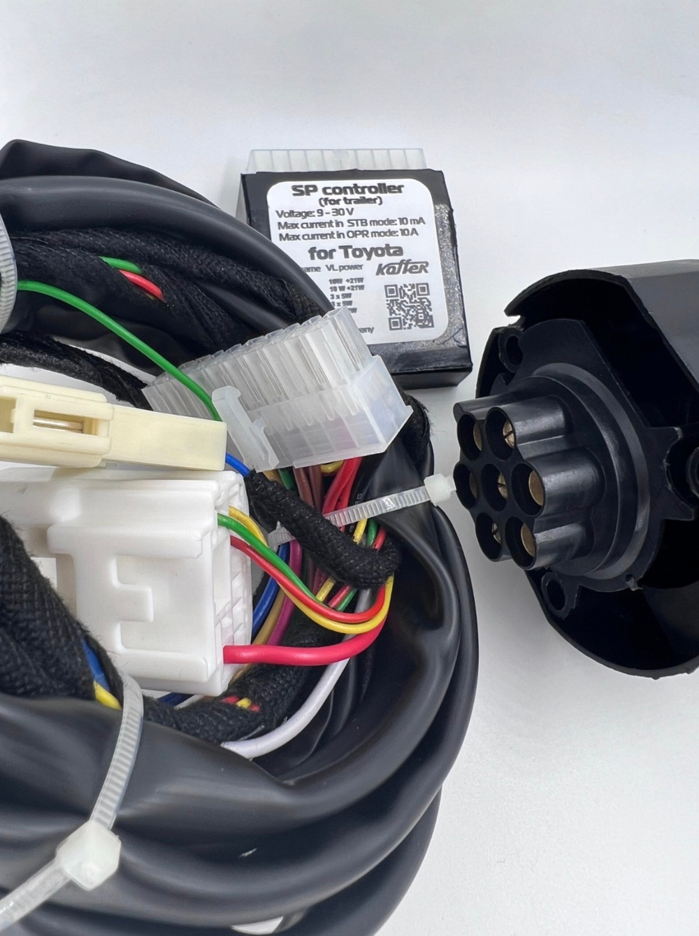 Штатная электрика Koffer к фаркопу для Toyota Land Cruiser 300 2021- 7-pin арт.TLK30021