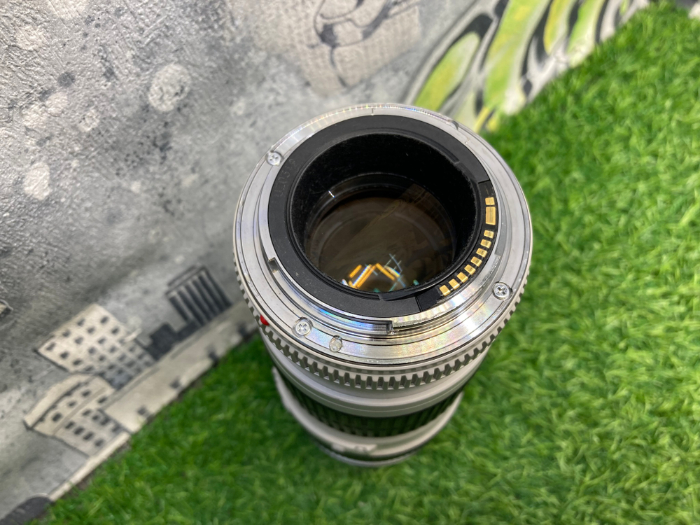 Canon EF 70-200mm 4L USM