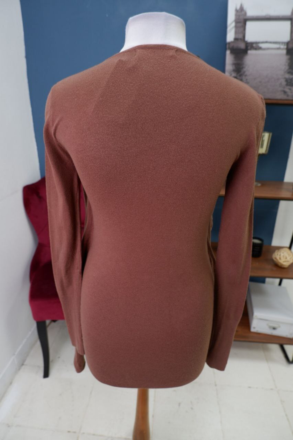 Джемпер La Reine Blanche красивый 44 размер