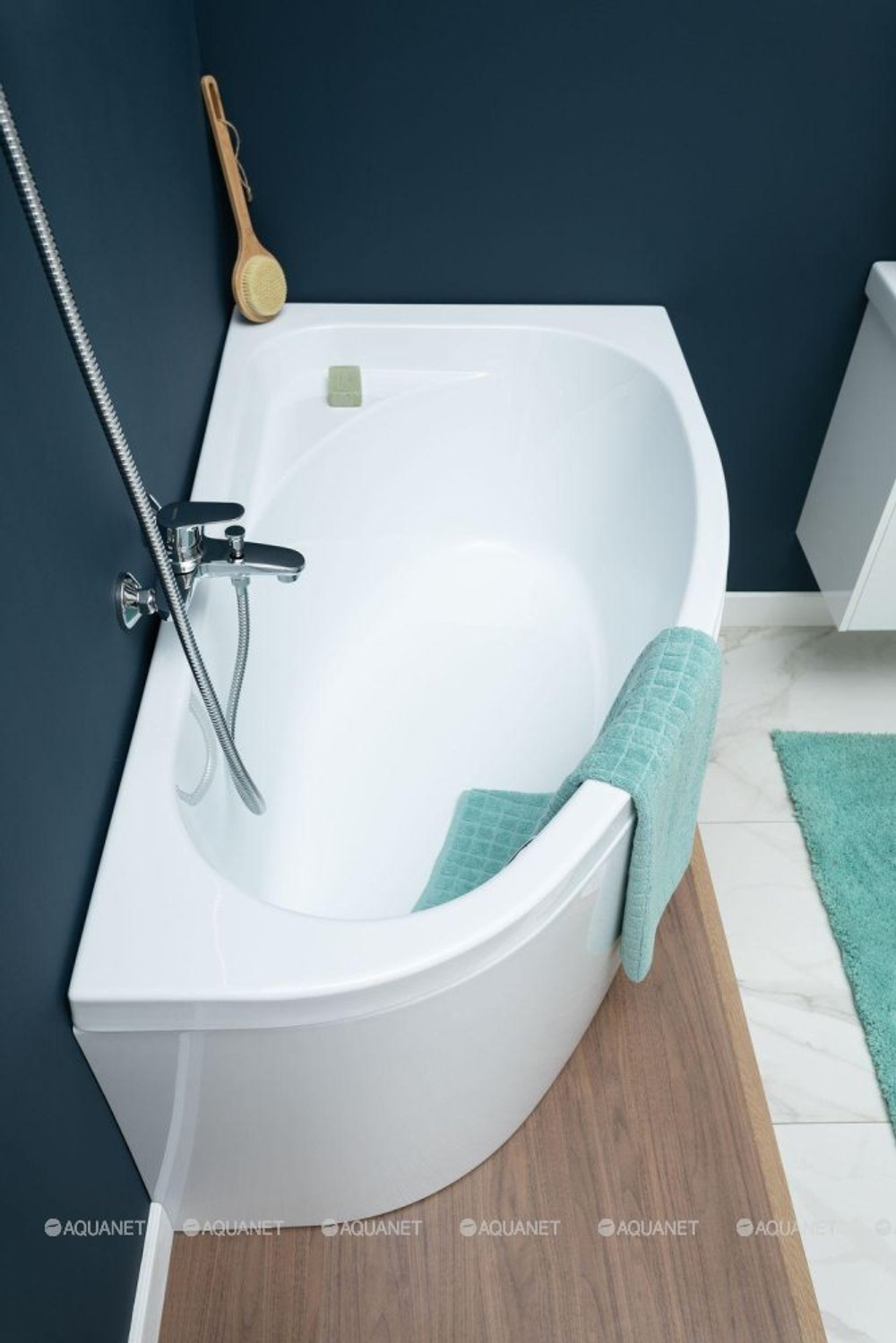 Акриловая ванна Aquanet (Акванет) Mia 140x80 R с каркасом