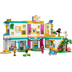 LEGO Friends — Международная школа Хартлейк 41731