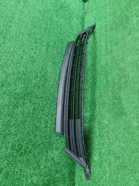 Решетка переднего бампера Toyota RAV 4 ca40 15-19