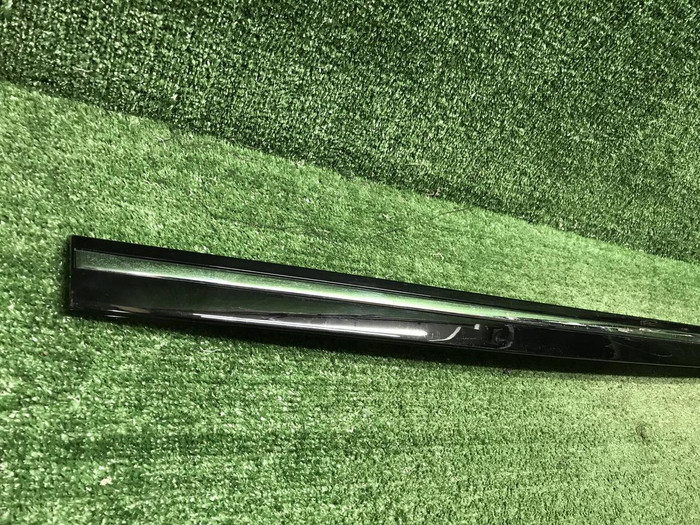 Накладка переднего бампера Москвич 3 (2022-н.в.)