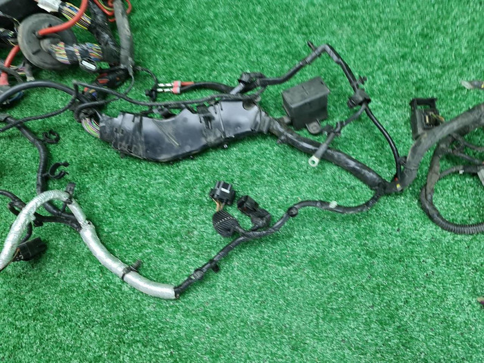 Проводка моторного отсека RR Sport 2 L494 (13-22)