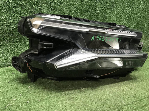 Фара правая Citroen C5 Aircross (2022-н.в.) LED