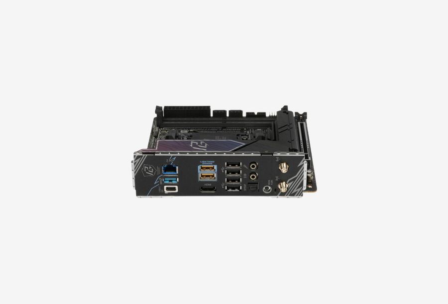 ASRock Phantom Gaming B850I Lightning WiFi_0426709110246