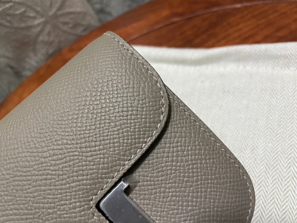 Hermes Constance Slim