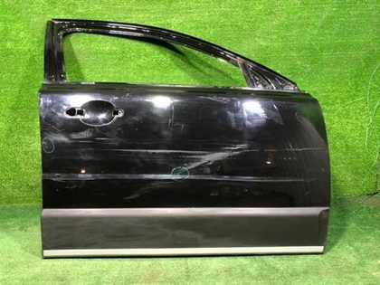 Дверь передняя правая Volvo XC70 2 (2007-2016)