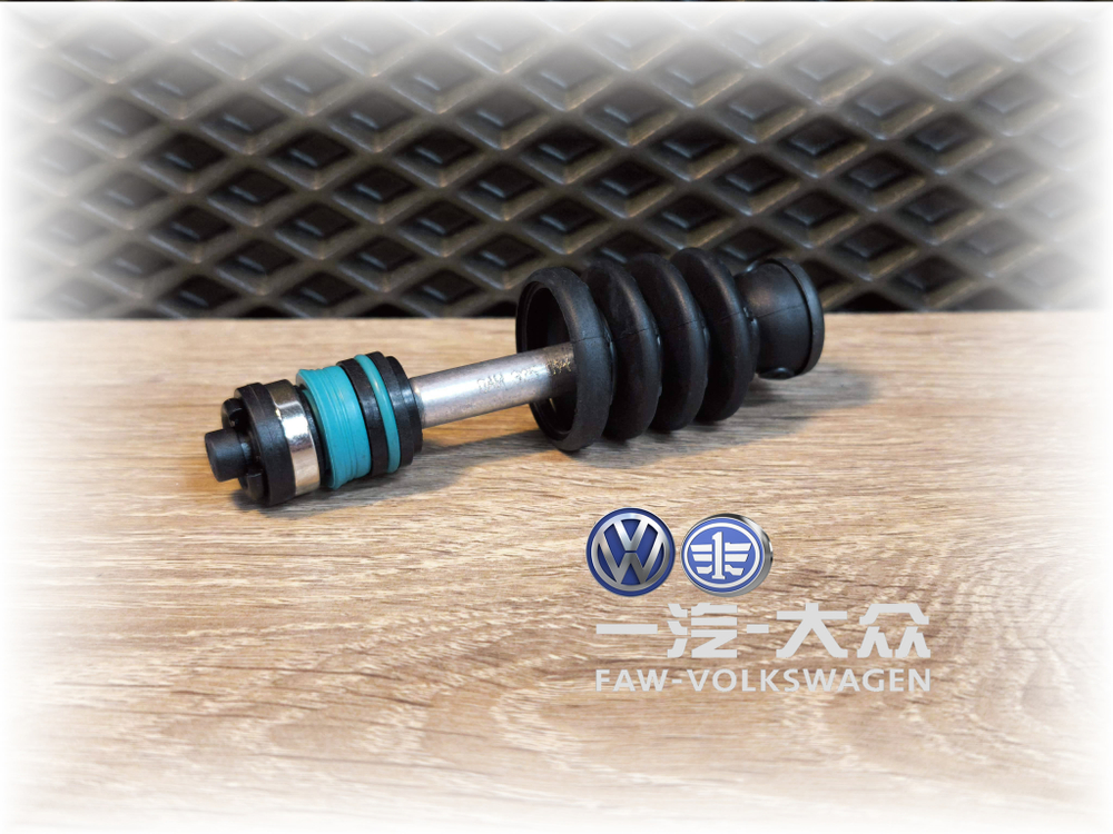 Шток  сцепления (мехатроника) 101 мм DSG7 DQ200 0am