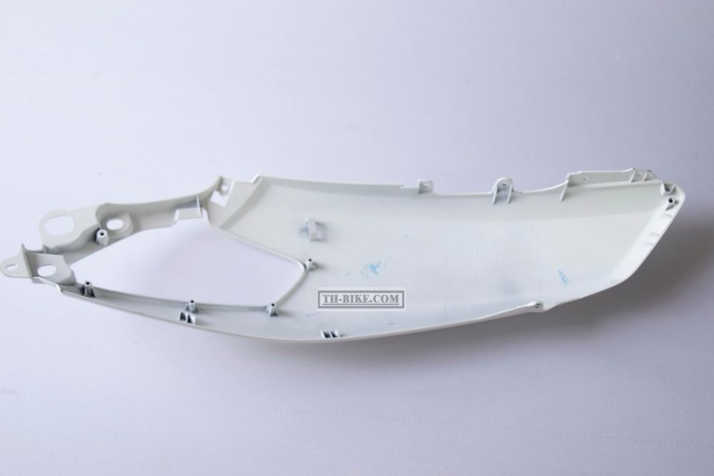 2DP-F171L-00-P1. MOLE, SIDE COVER 1. Yamaha N-Max