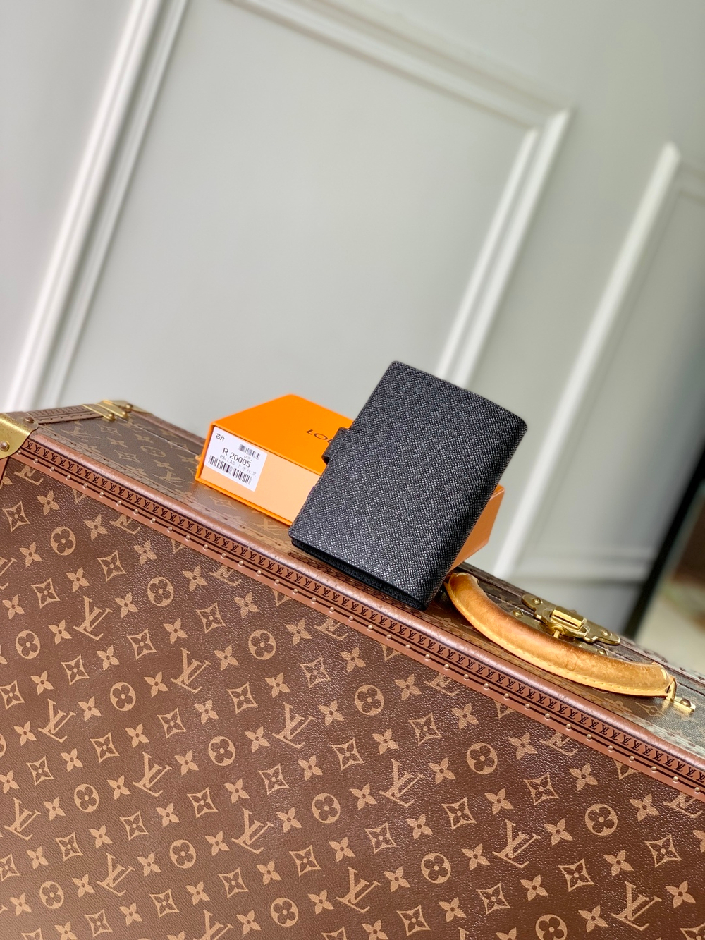 Louis Vuitton Small Ring Agenda