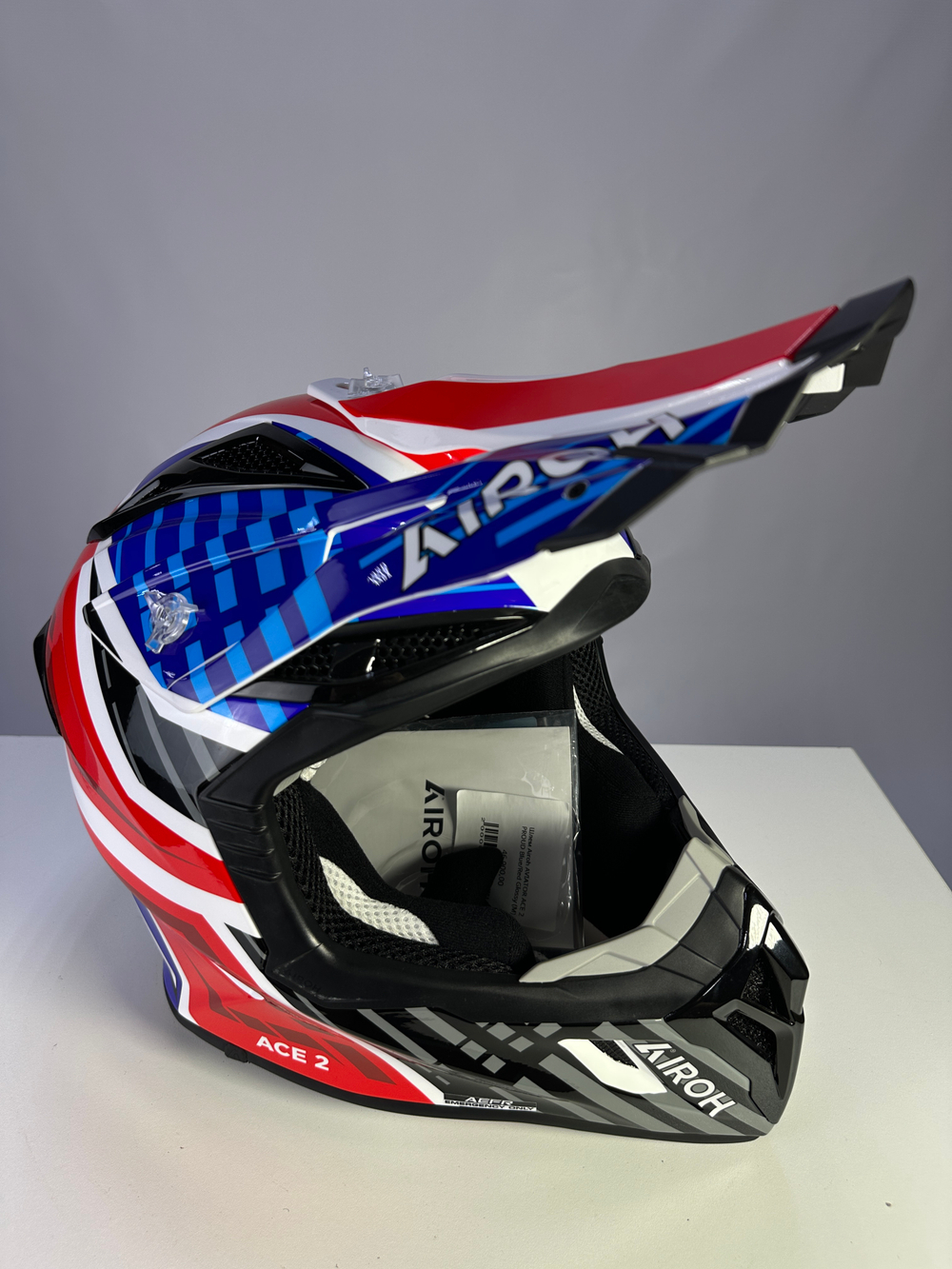 Шлем Airoh AVIATOR ACE 2 PROUD Blue/Red Glossy