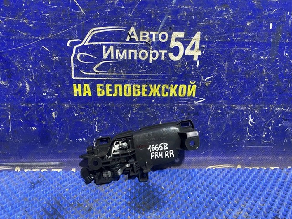 Ручка двери задней правой салонная Honda JADE 2015-2018