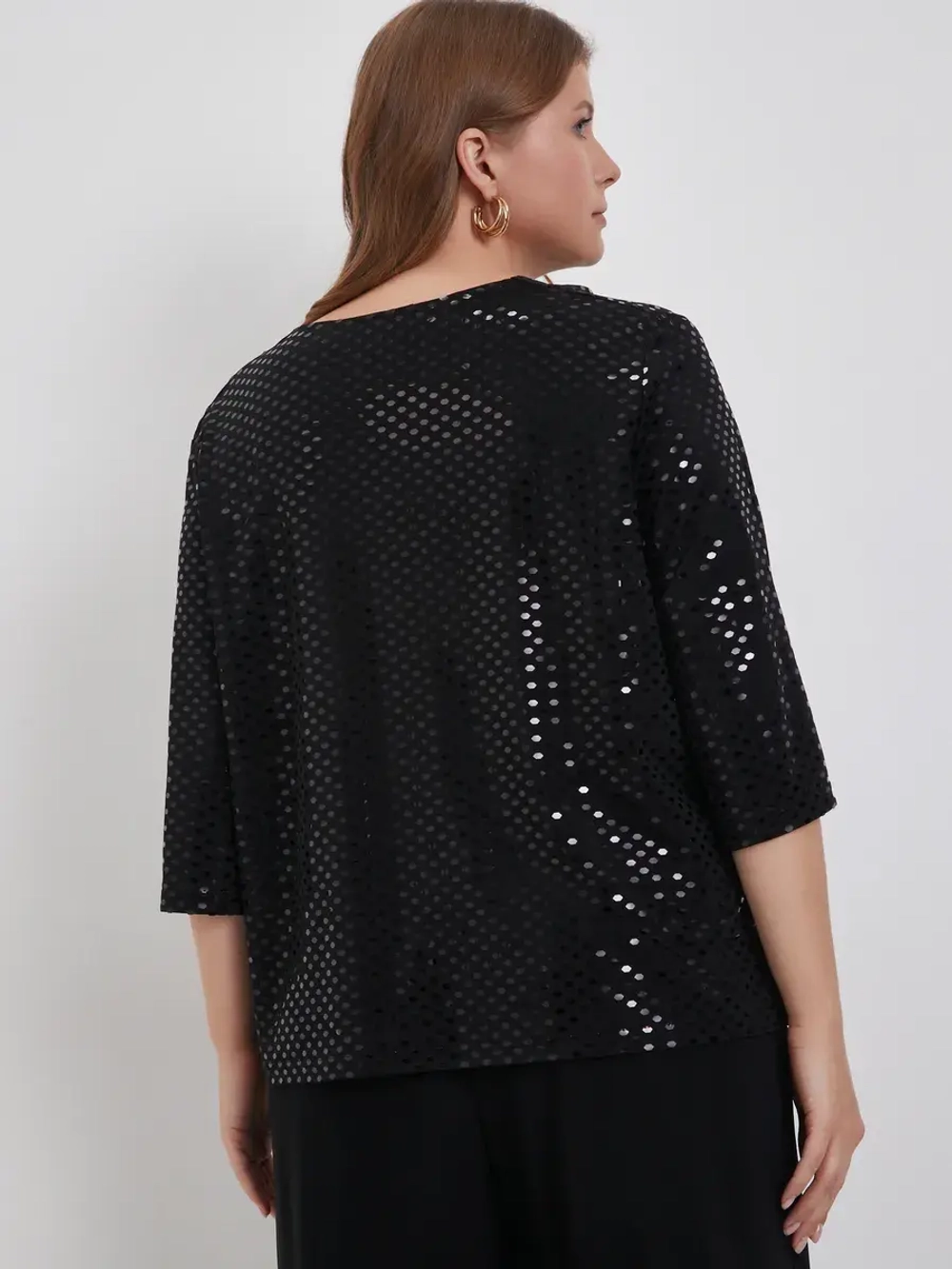 Блузка нарядная с пайетками