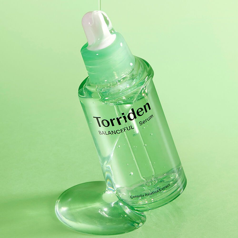 Гипоаллергенная успокаивающая сыворотка для лица с центеллой Torriden Balanceful Cica Serum 50 мл