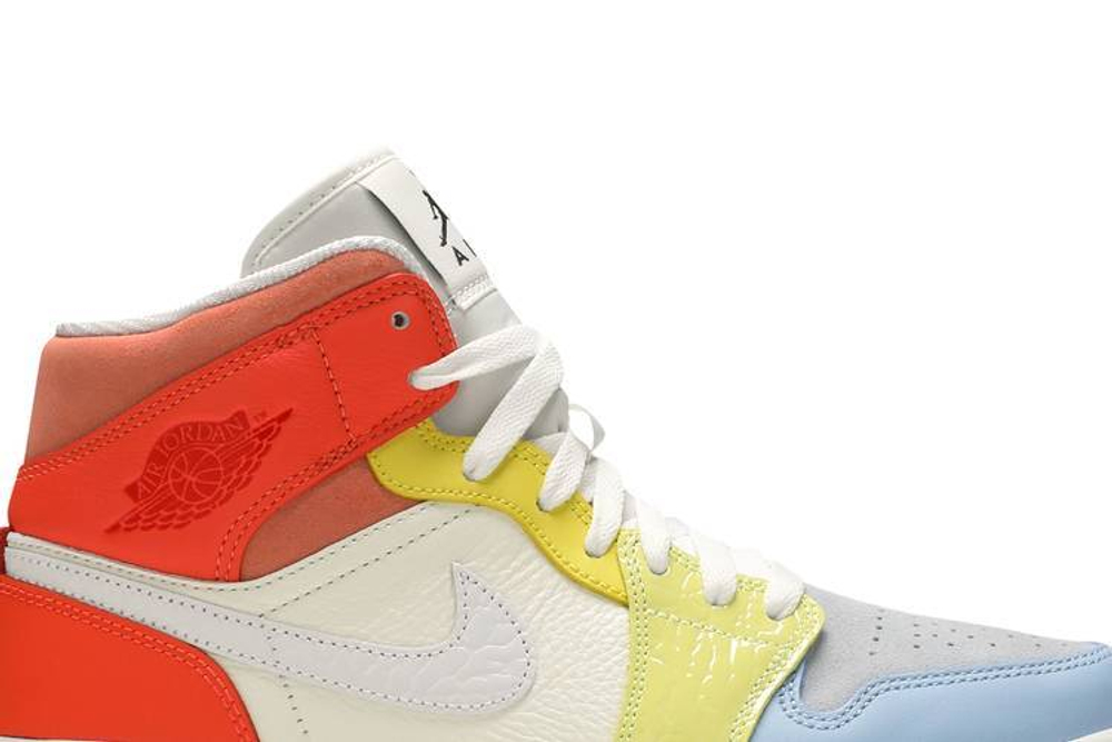 Кроссовки Jordan Air Jordan 1 Mid "To My First Coach" (Женская размерная сетка)