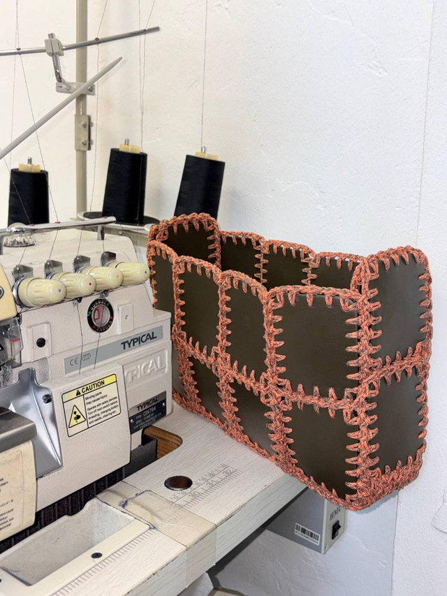 SAMPLE SEVA KHAKI/ORANGE M