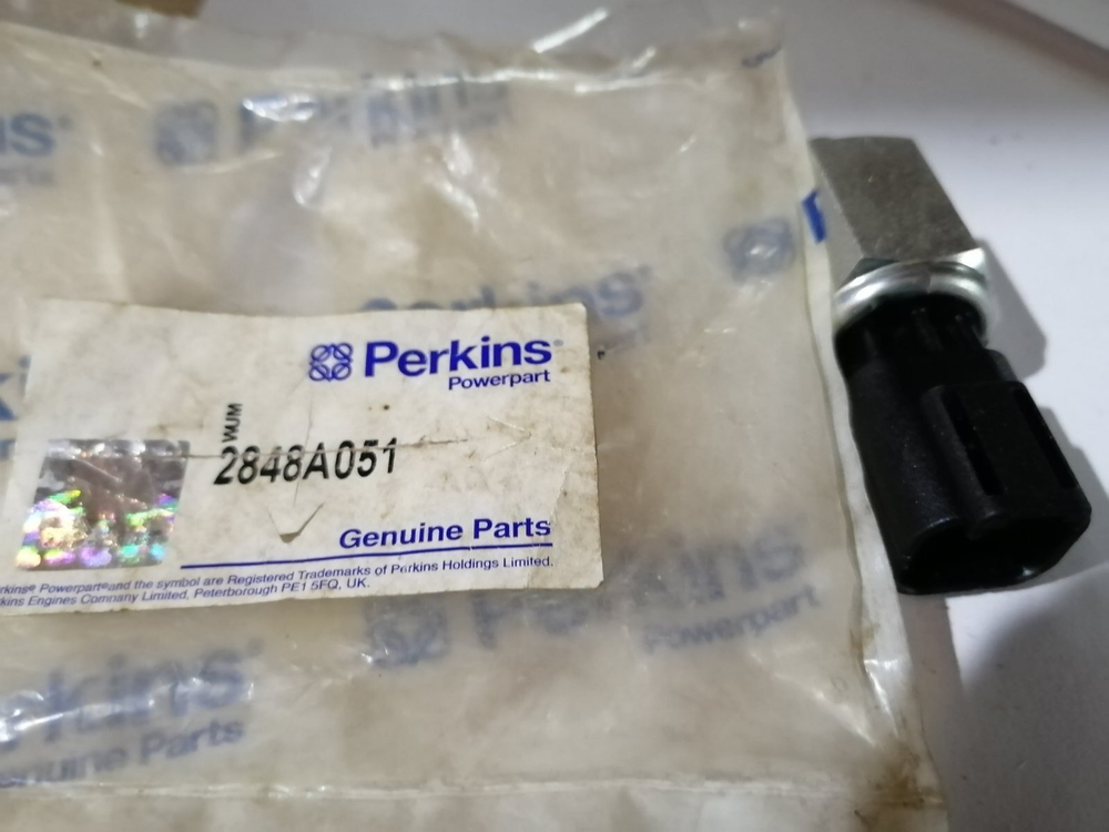 Датчик 2848A051 давления масла