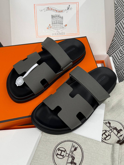 Шлепанцы Hermes