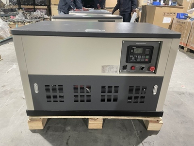 Бензиновый генератор 16 кВт АМПЕРОС LT20000S в шумозащитном кожухе с автозапуском