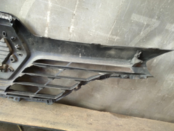 Решетка радиатора Renault Kaptur 16-21 Б/У Оригинал 623103985R