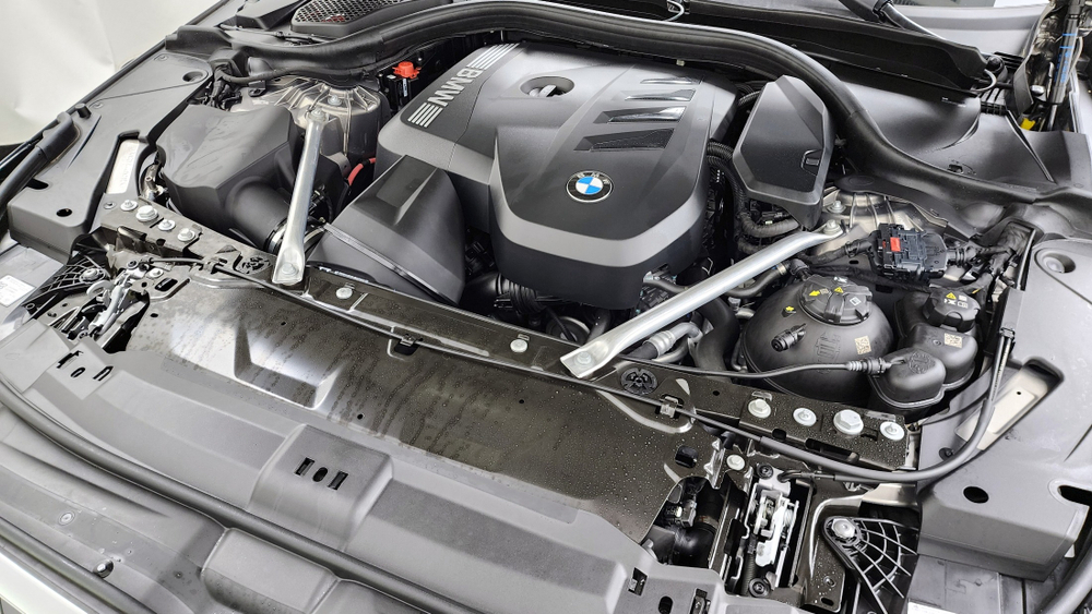 BMW 5 серии (G60) 520i M Sport