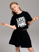 Летний костюм для девочки с шортами