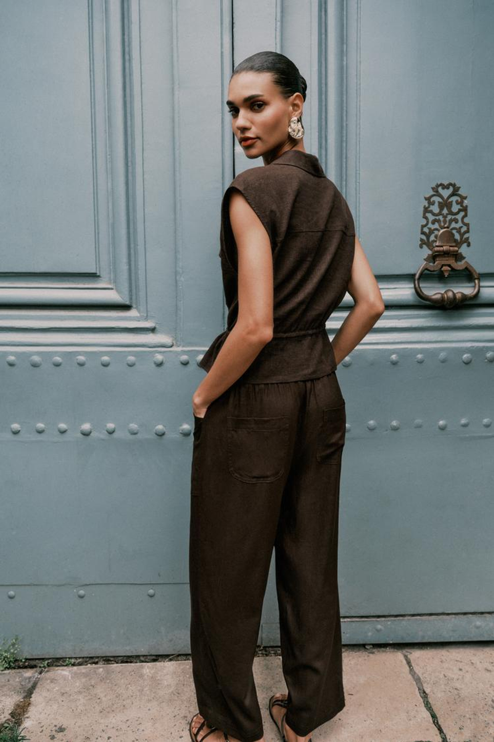 ZARA ЖИЛЕТ ИЗ ЛЬНА, КОРИЧНЕВЫЙ