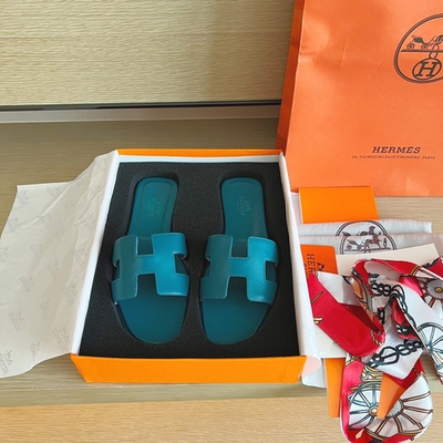 Hermes Oran Sandal