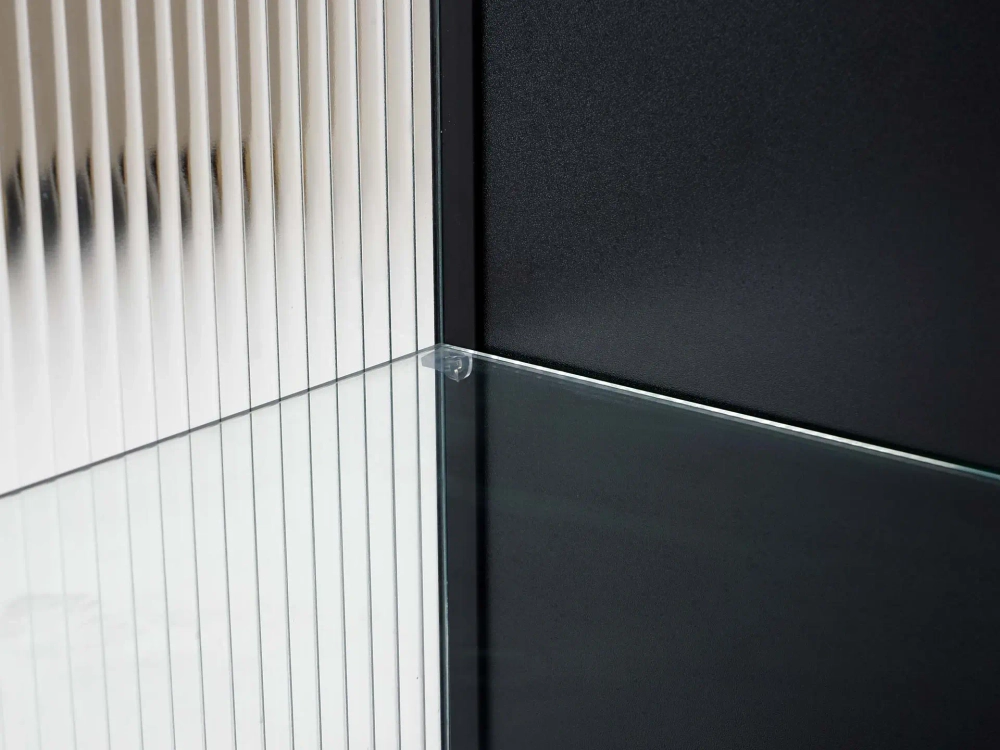 Сервант 4-х дверный The One