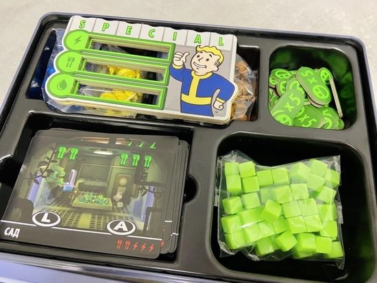 Настольная игра Fallout. Shelter