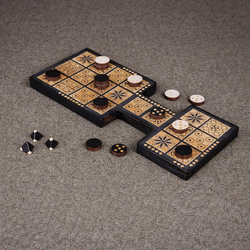 Шумерская игра Ур на толстой доске