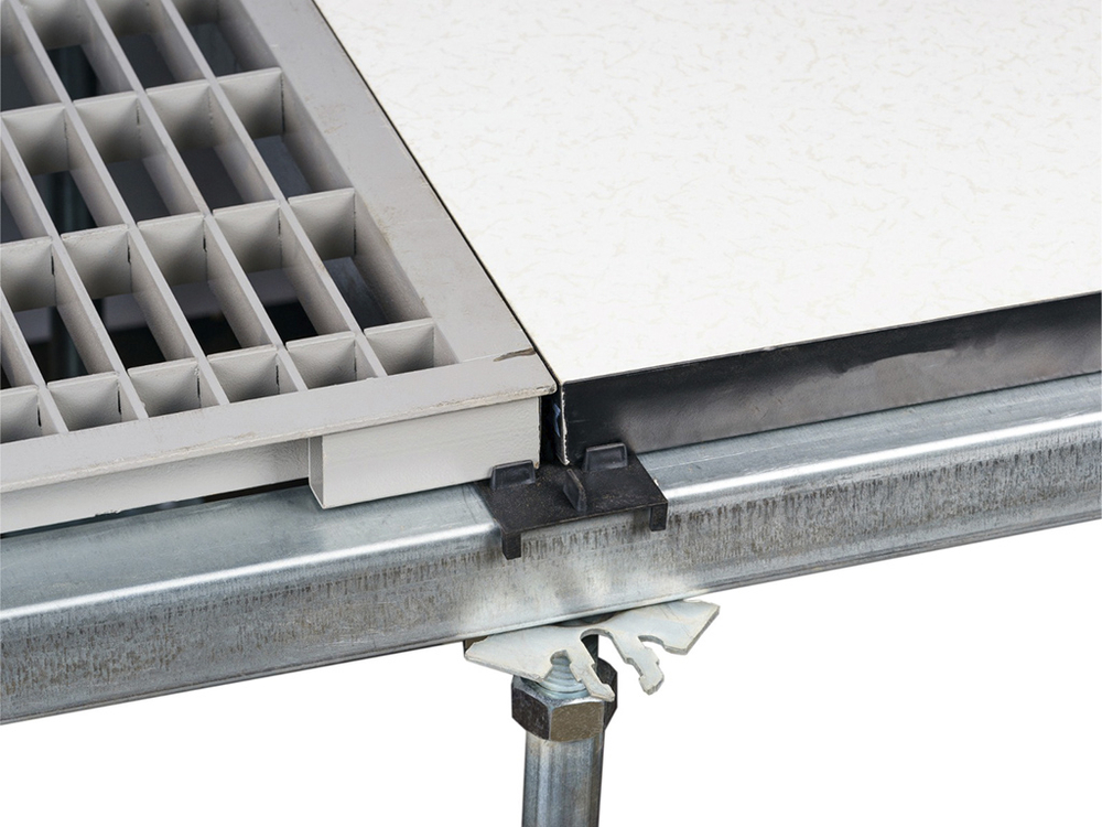 ТМС Панель фальшпола (сульфат кальция) - сталь (0,5 мм), антистатич. HPL (1,2 мм), 600x600x32 мм