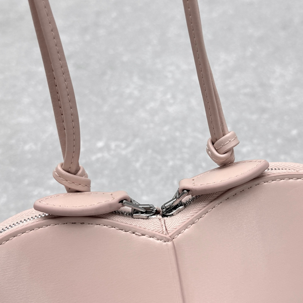 Alaia Le Coeur Bag