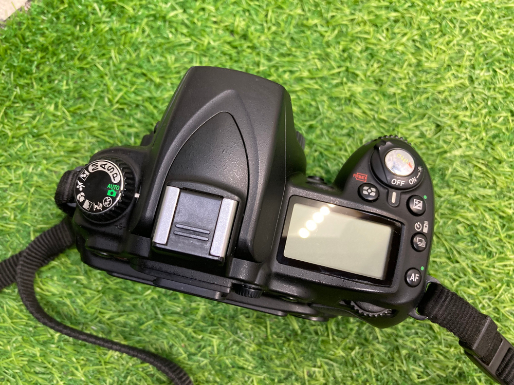 Nikon D90 34.000 кадров