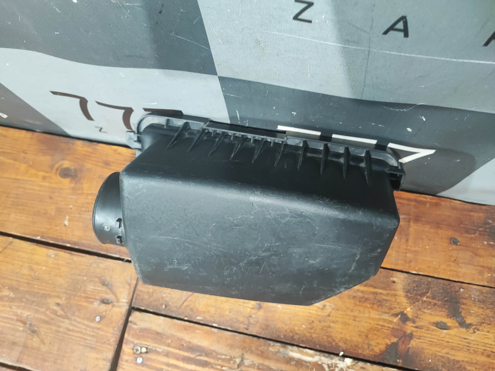 Корпус воздушного фильтра Kia Ceed 2 (JD) 12-18 Б/У Оригинал 28110A5000