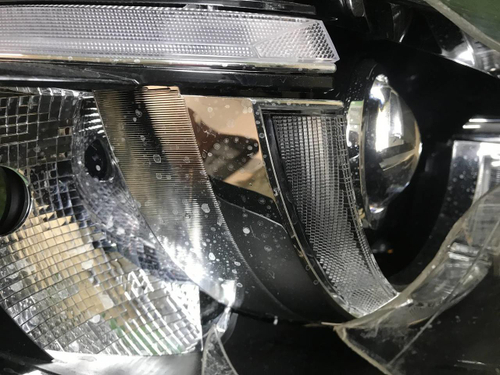 Битая Фара правая Mazda CX-5 1 (2015-2017) LED