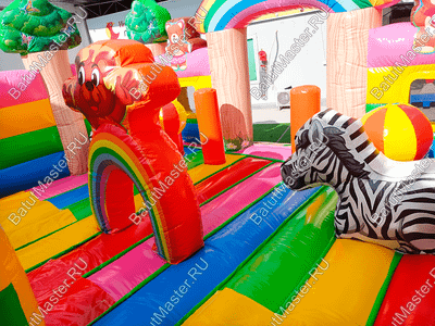Коммерческий надувной батут "Мишки и дети", 10*6*6,5 м, с горкой 3,5 м