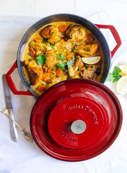 Чугунная кастрюля Swiss Diamond PC 1328CR