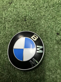 Эмблема капота Bmw X5 F15 (2013-2018)