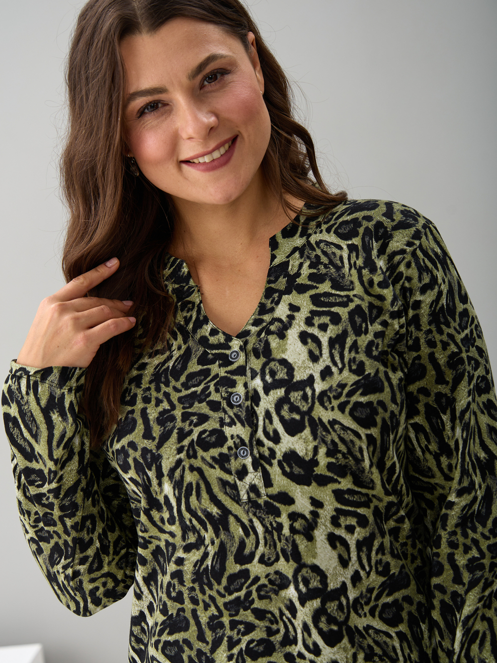 Блузка БЛ-22/зеленый-леопард