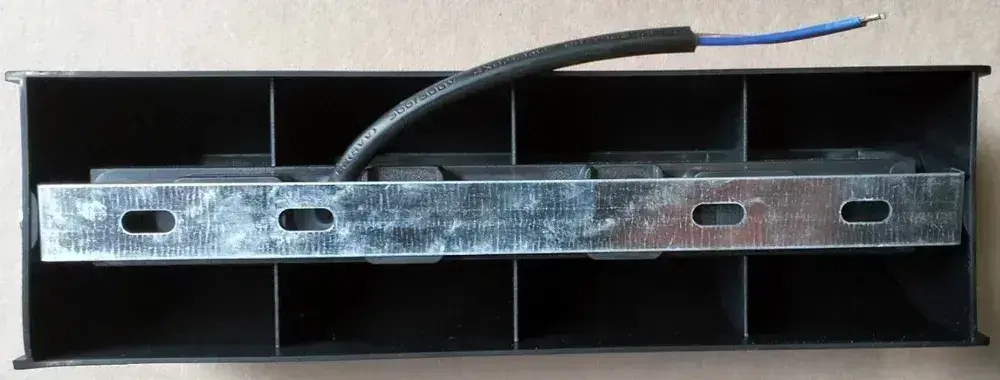 Уличный настенный светильник, 3 - х стороний, теплый свет